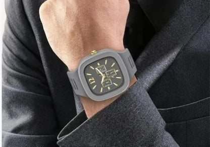 Man's Black Analogue Watch Lightweight Casual